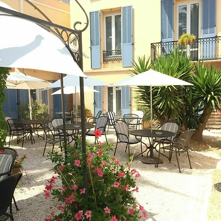 L'olivier - Piscine & Parking Szálloda Cannes