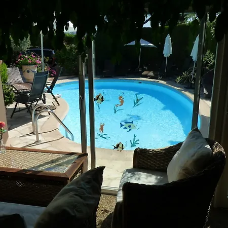 L'olivier - Piscine & Parking Szálloda Cannes