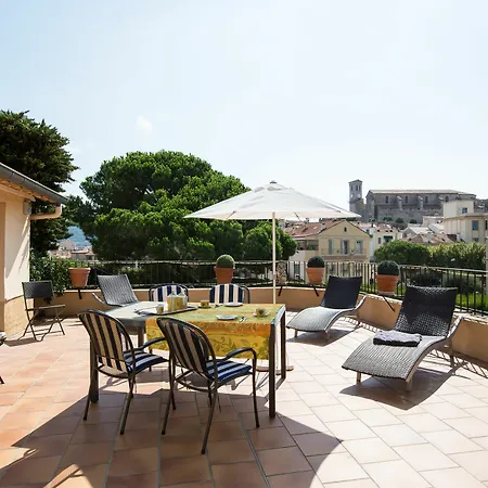 Szálloda L'olivier - Piscine & Parking Cannes