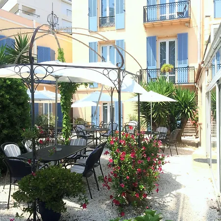 L'olivier - Piscine & Parking Cannes